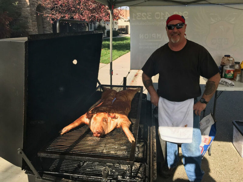 Whole Pig Cook on a Meadow Creek Pig Roaster With Second Tier Grate